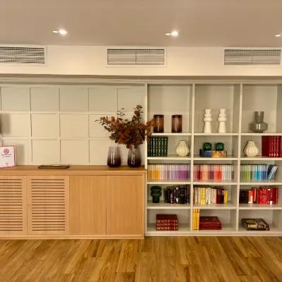 Library Hotel Derby Sevilla Library Hotel Derby Sevilla